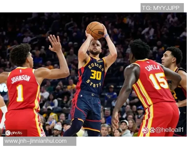 桑德斯称赞库里伟大只专注于提升自身表现