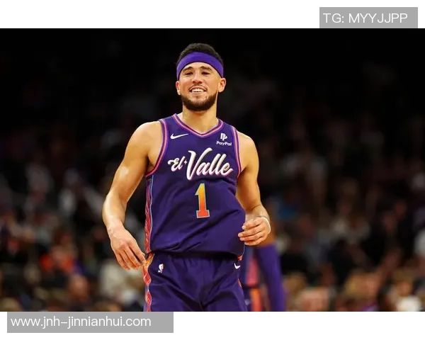 米切尔半场表现抢眼13投6中并罚球8中7砍下21分7篮板3助攻2抢断